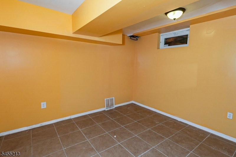 9 Chipwood Ln Property Photo 38