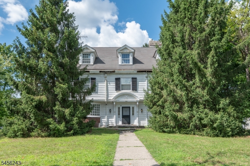 436 Stelle Ave Property Photo 1