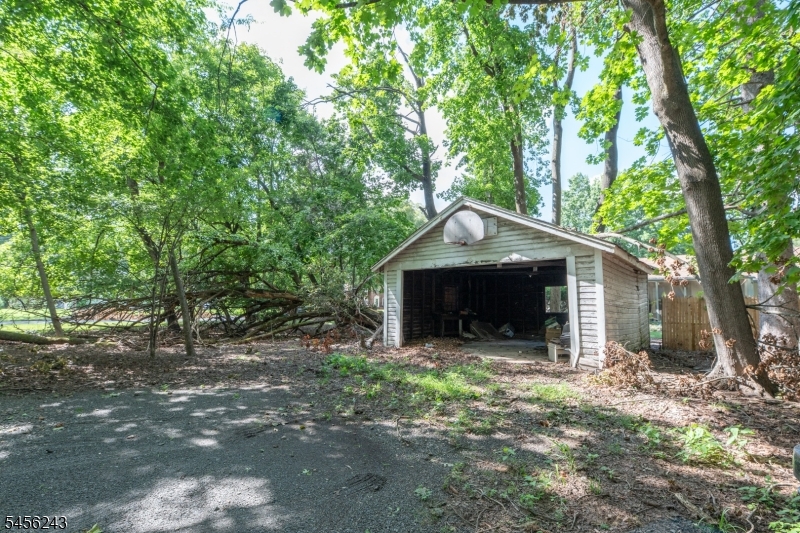 436 Stelle Ave Property Photo 23
