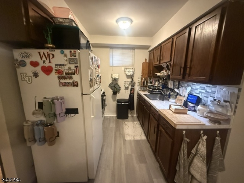 279 Chestnut St 10 Property Photo 5