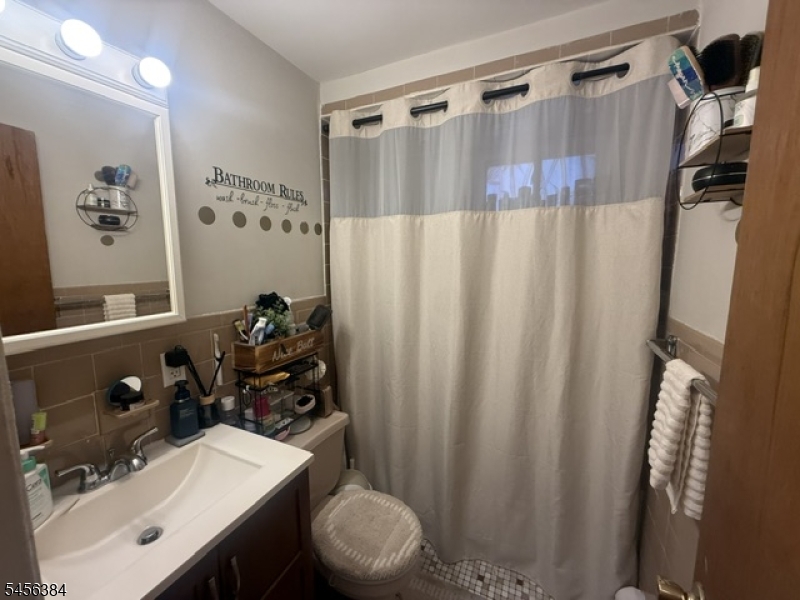279 Chestnut St 10 Property Photo 10