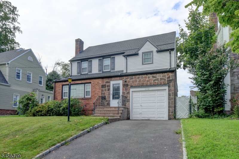 2758 Larchmont Rd Property Photo 42