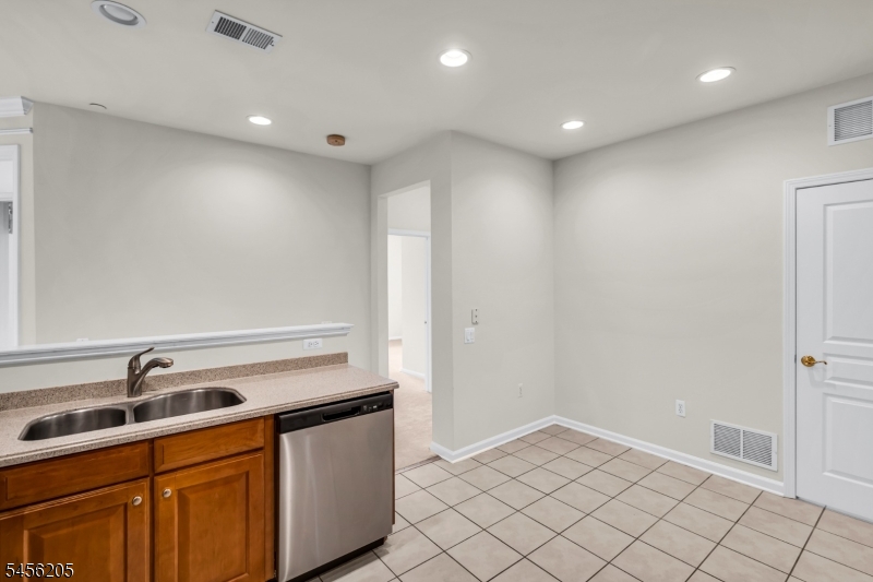 7110 Westover Way 7110 Property Photo 23