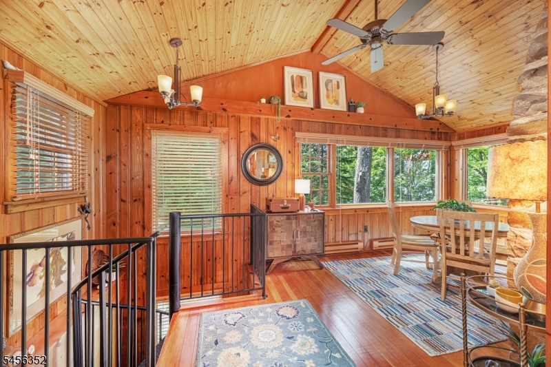 101 Hillside Rd Property Photo 12