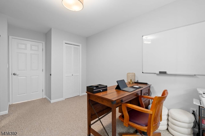 555 Riverside Ave 12 Property Photo 20