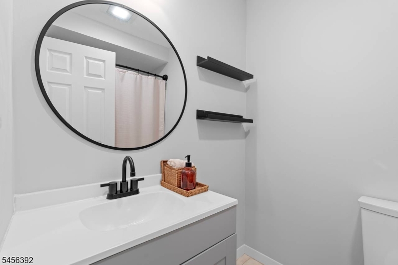 555 Riverside Ave 12 Property Photo 22