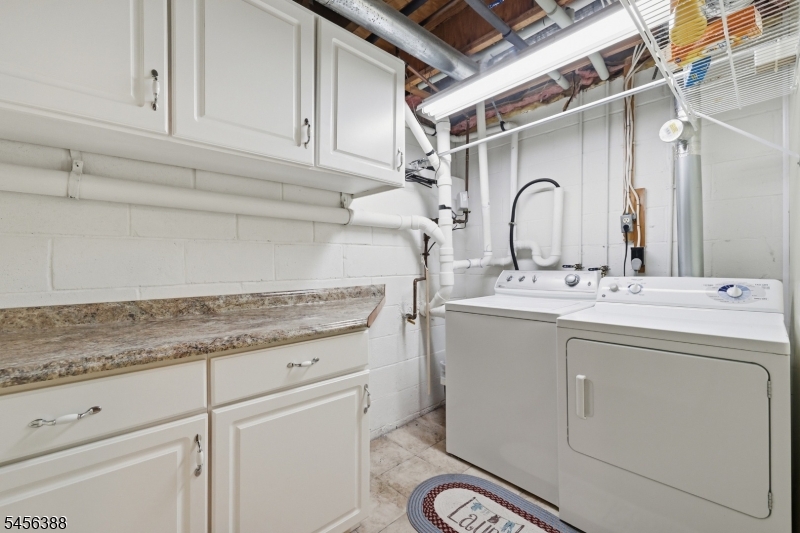 10 Oriole Ter Property Photo 22