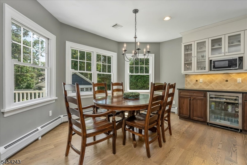 8 Doering Way Property Photo 13