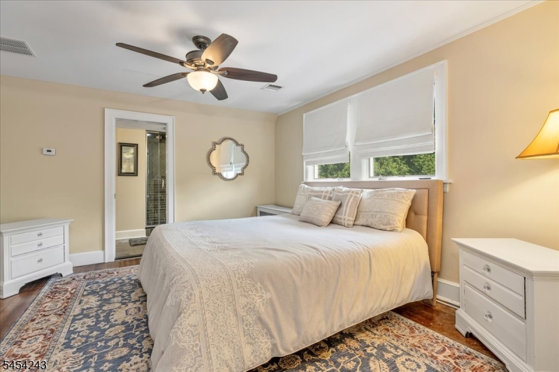 8 Doering Way Property Photo 21