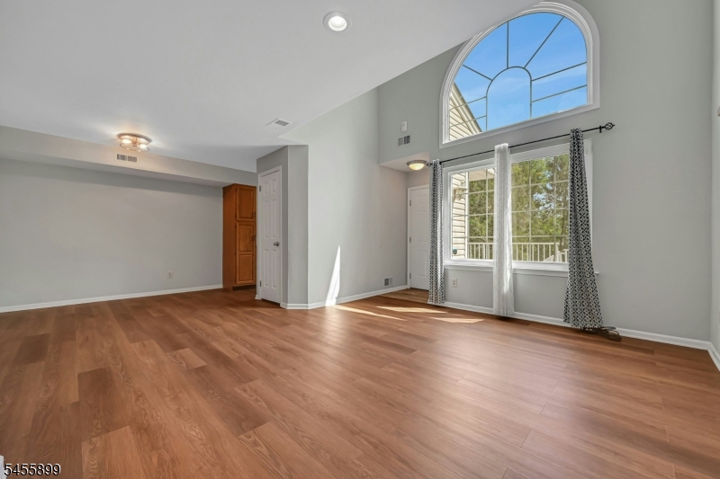 31 Academy Court Property Photo 3