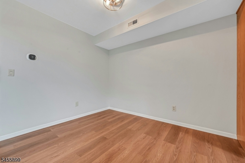 31 Academy Court Property Photo 7