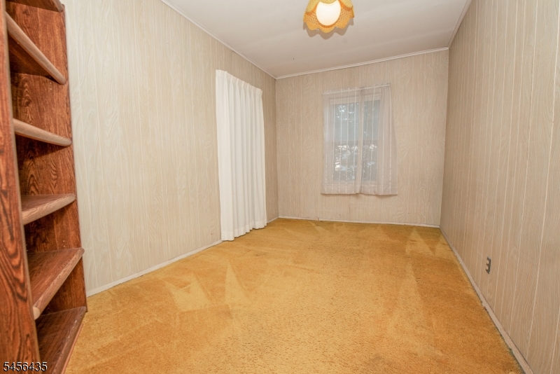 23 N Main St Property Photo 30
