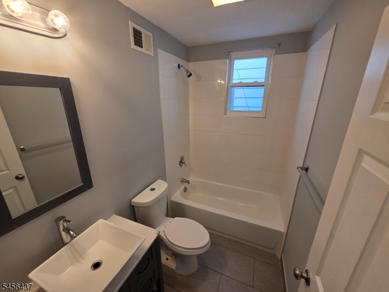 245 Marshall St 1 Property Photo 6
