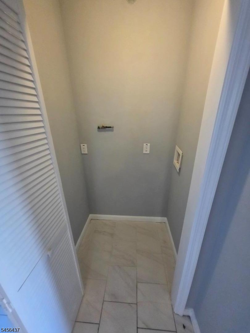 245 Marshall St 1 Property Photo 7