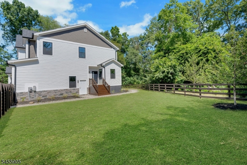 21 Kuntz Ave Property Photo 15