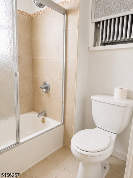 284 Hunterdon St 1 Property Photo 6