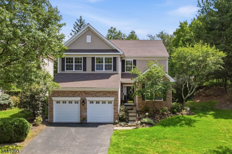 2 Stone Ridge Ct Property Photo 1
