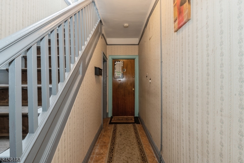 25 Greenville Ave Property Photo 8