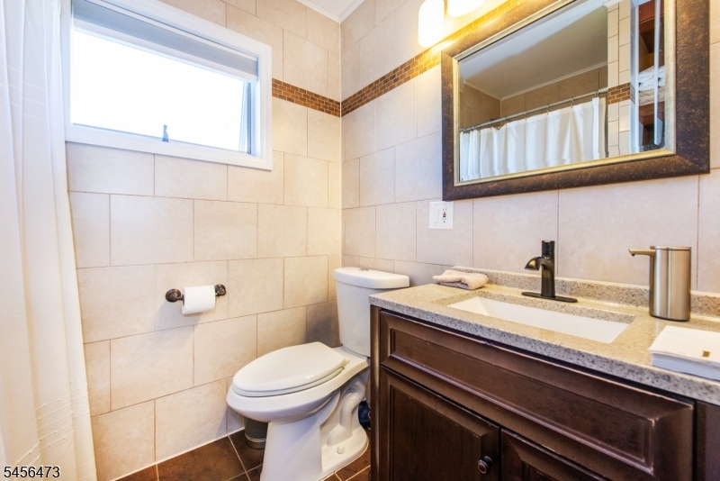 24 Lennon Pl Property Photo 14