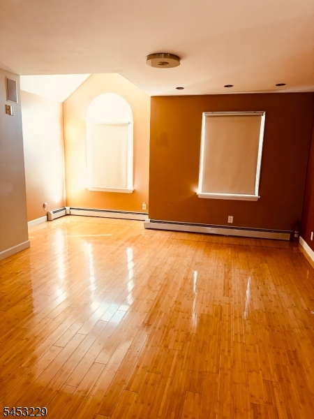26 Hetherington Rd Property Photo 8
