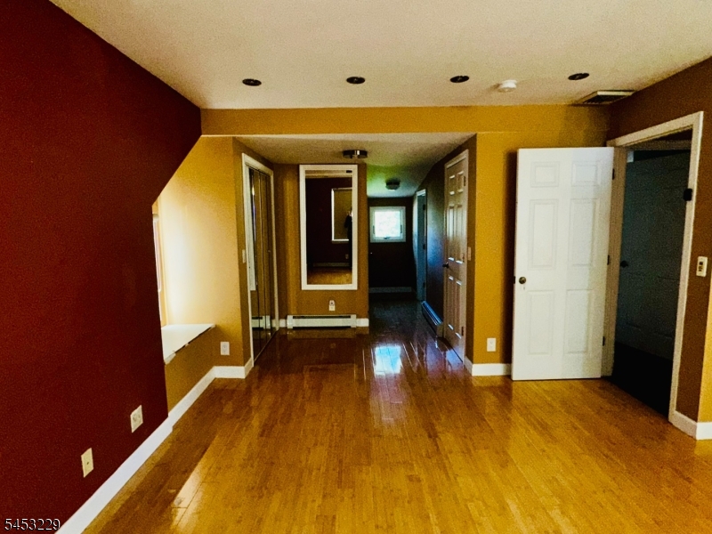 26 Hetherington Rd Property Photo 20
