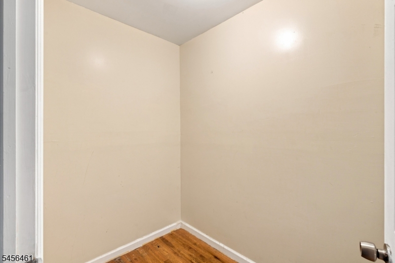 64 Fabyan Pl 2 Property Photo 7