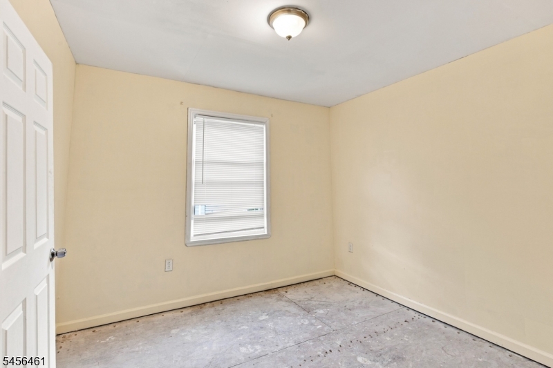 64 Fabyan Pl 2 Property Photo 11