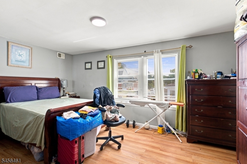 64 Fabyan Pl 2 Property Photo 25