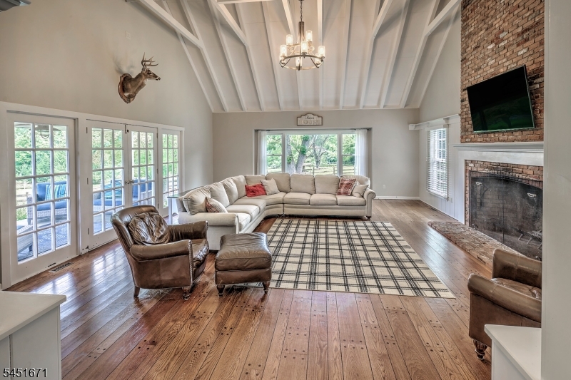 5 Scarlet Oak Rd Property Photo 16