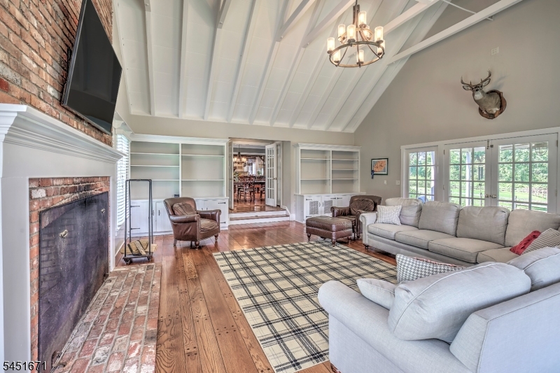 5 Scarlet Oak Rd Property Photo 17