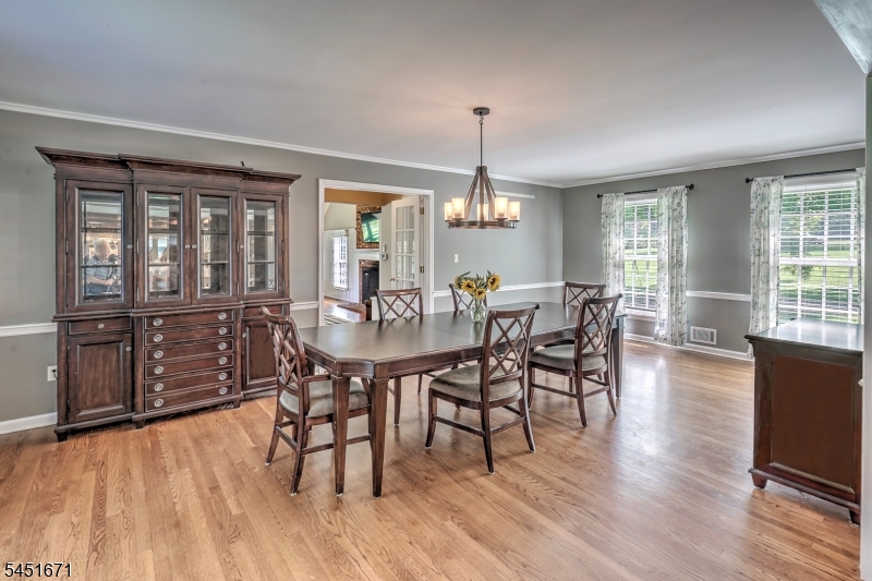 5 Scarlet Oak Rd Property Photo 18