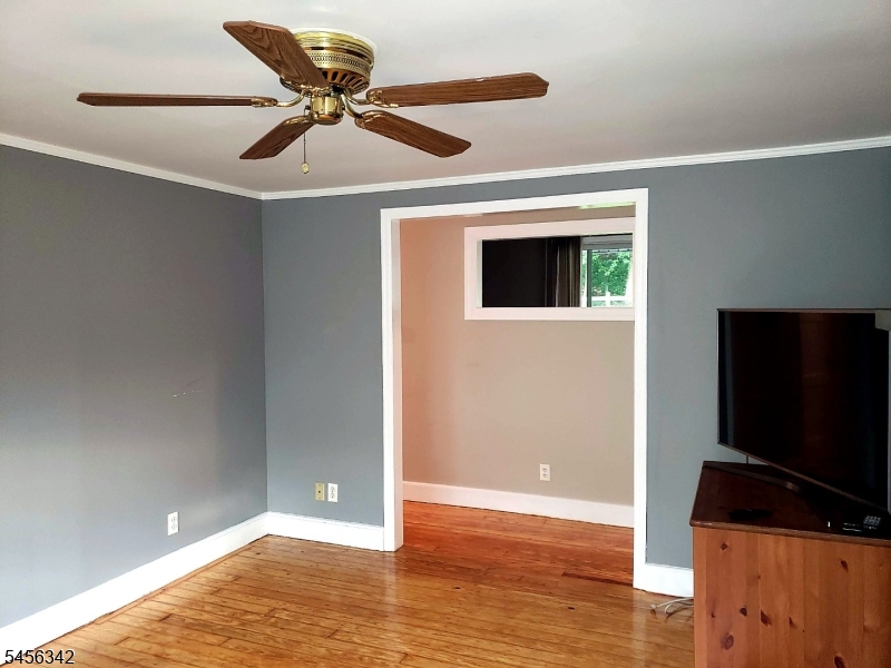 121 Summit Rd Property Photo 12