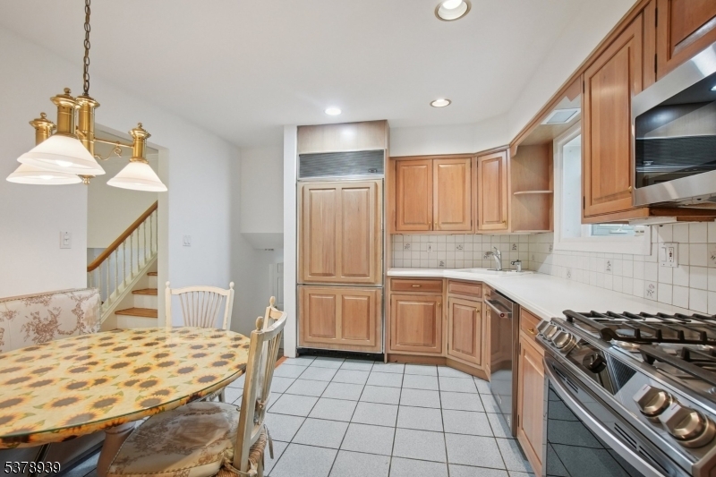 15 Mansfield Ct Property Photo 9