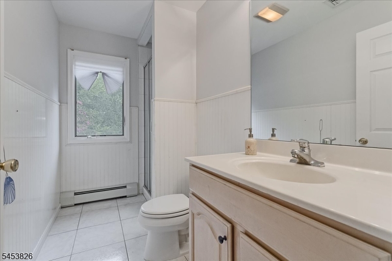 1460 Alps Rd Property Photo 23