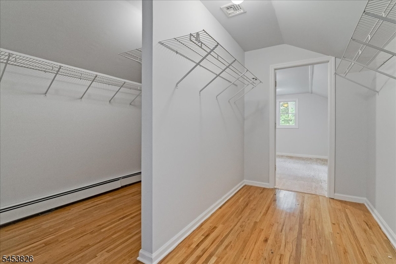 1460 Alps Rd Property Photo 27