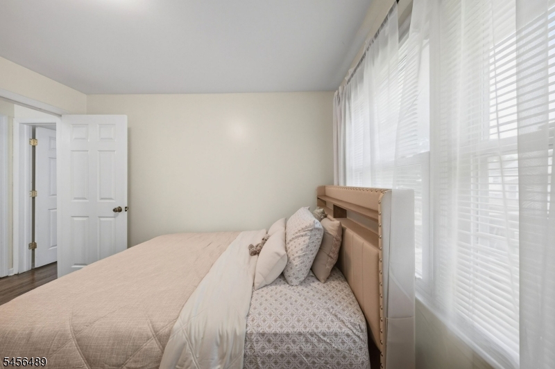 15 Barber Blvd Property Photo 15