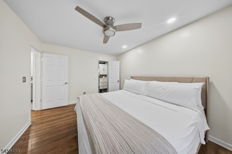 15 Barber Blvd Property Photo 17