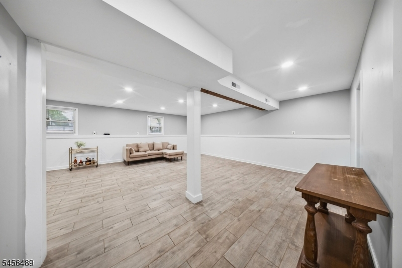15 Barber Blvd Property Photo 20