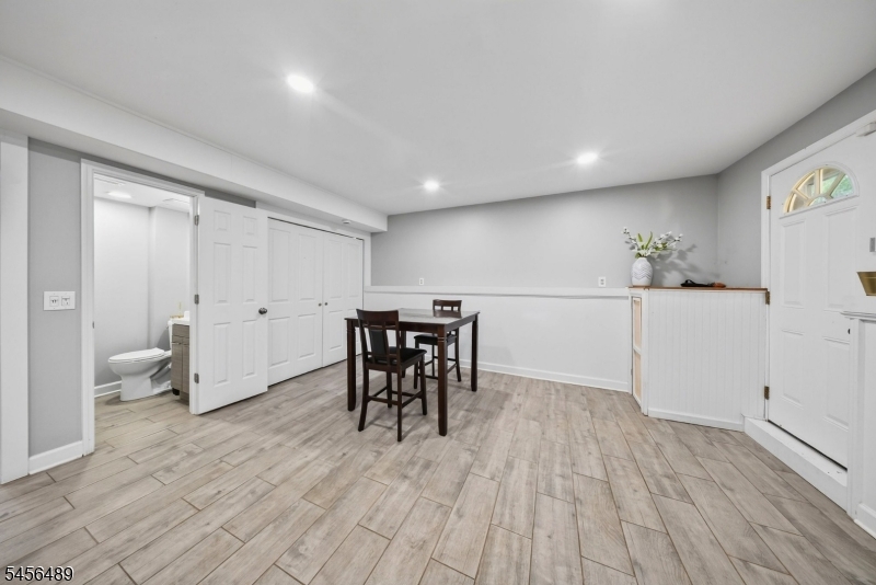 15 Barber Blvd Property Photo 24