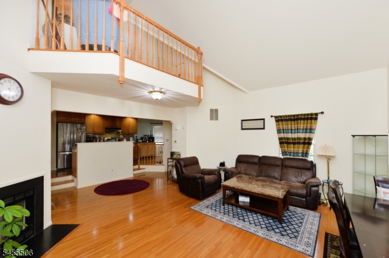 27 Tanager Ct Property Photo 6