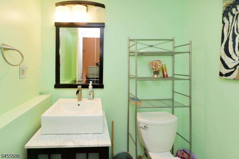 27 Tanager Ct Property Photo 11