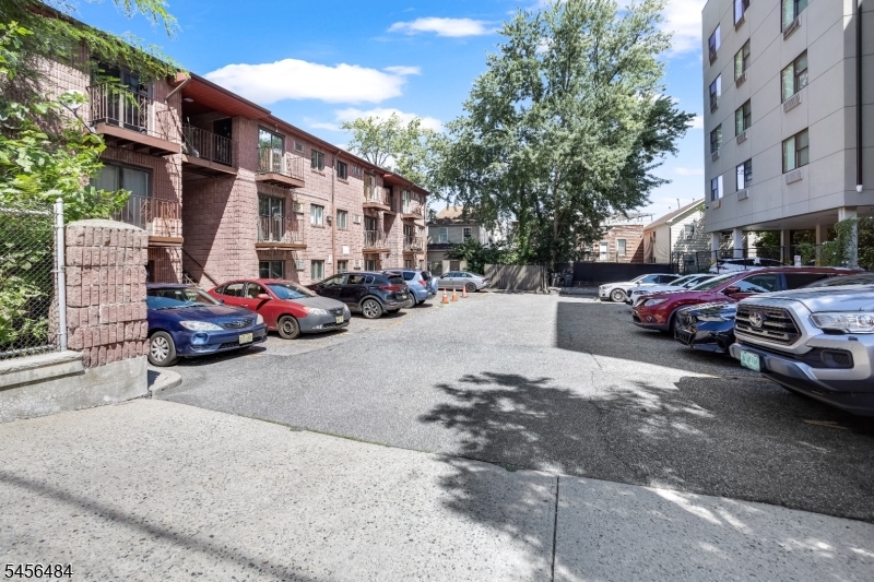 353 Marshall St 3A Property Photo 1