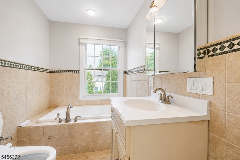 207 Stonehouse Rd Property Photo 15