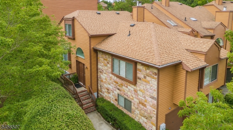19 Schindler Dr Property Photo 1