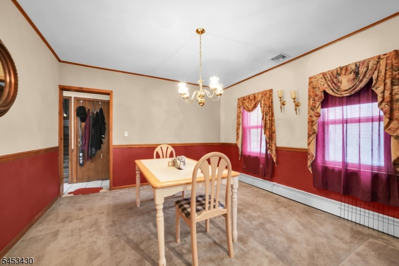 416 Roosevelt St Property Photo 5