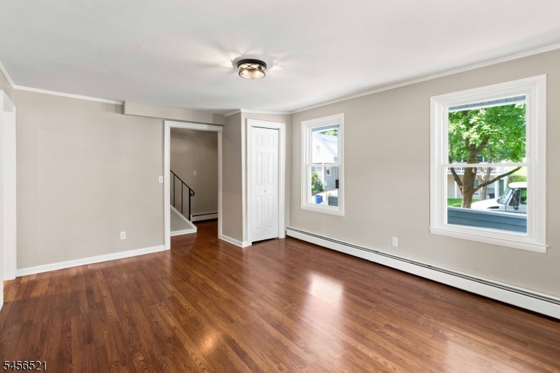 50 Madison St Property Photo 5