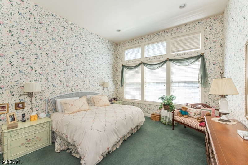 75 Schindler Way Property Photo 18