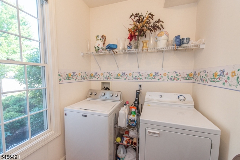 75 Schindler Way Property Photo 33