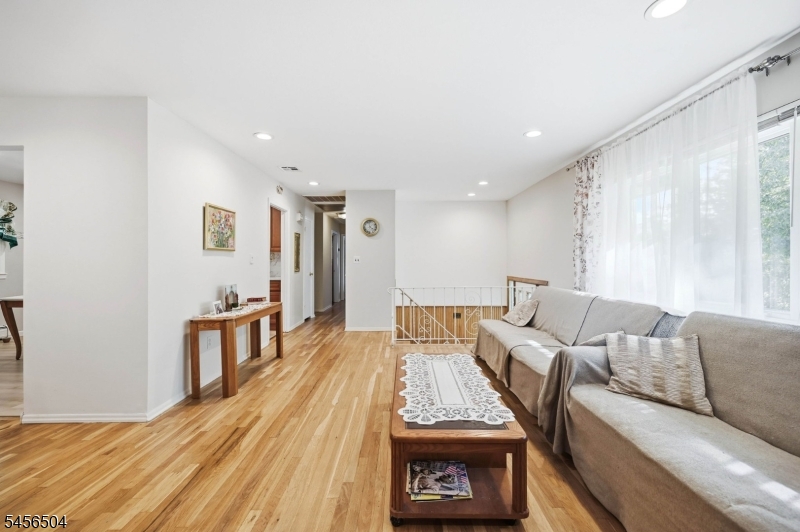 15 Mitchell Rd Property Photo 5