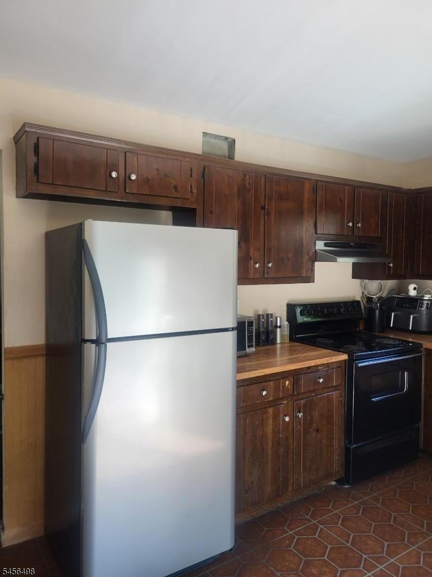 18344 Dell Pl 344 Property Photo 6